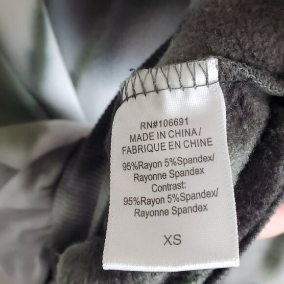 Young Fabulous & Broke Tie Dye Sweatshirt Size XS - Picture 7 of 8